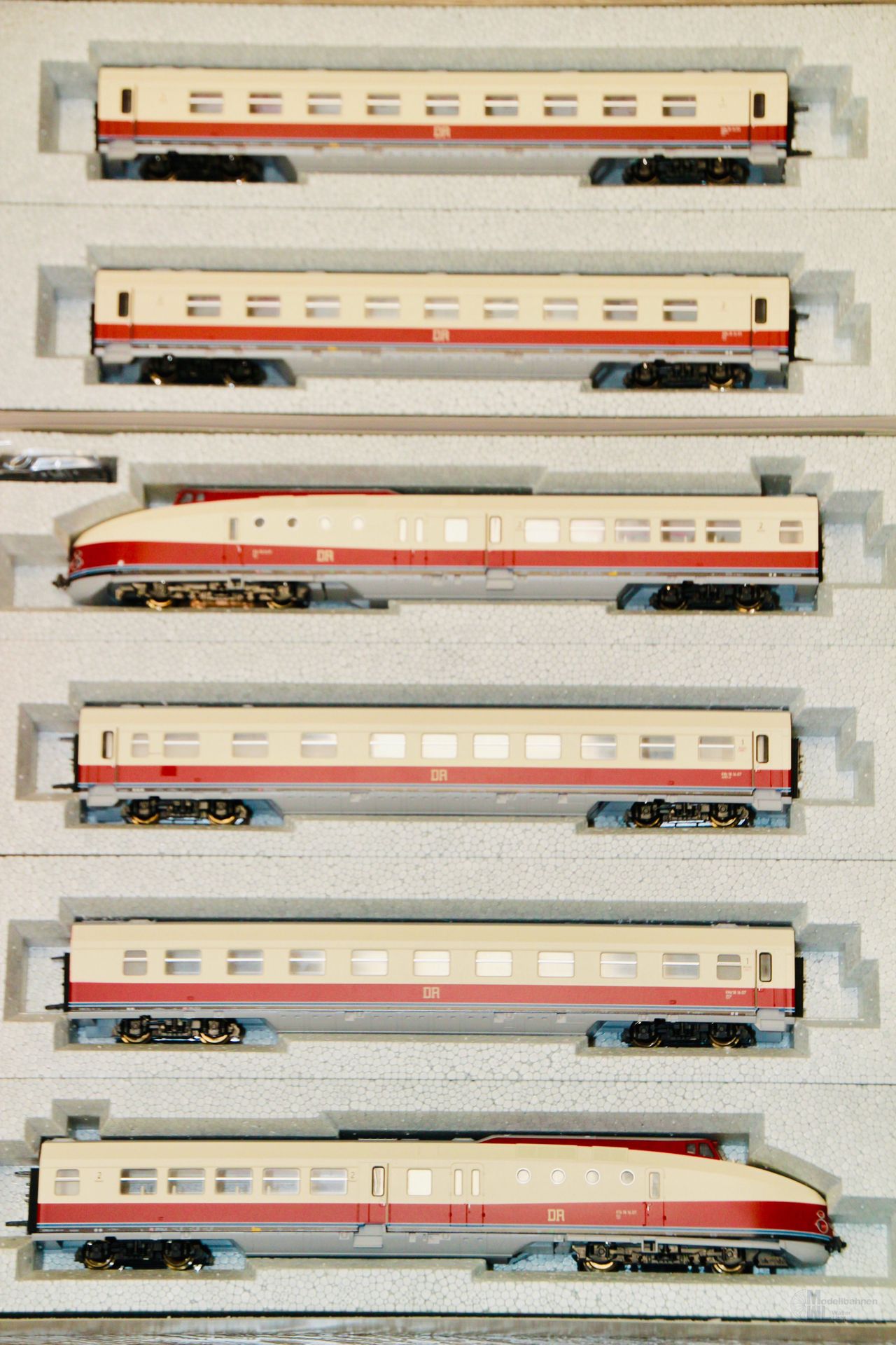 Kato 73308 - Kato - Triebzug VT 18.16 DB AG Museumszug 4.tlg. + Ergänzung 73310 H0/GL